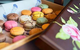 Hotel Indigo Shanghai On The Bund By Ihg